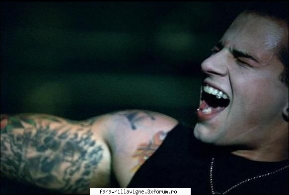Avenged Sevenfold - M.Shadow si pe je ma chemaa tot cu M - �Stars Zone�