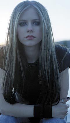 Avril's Pic - .:>Sa.Ya.Co.PiL.iD.IoT<:. - �Gallery�